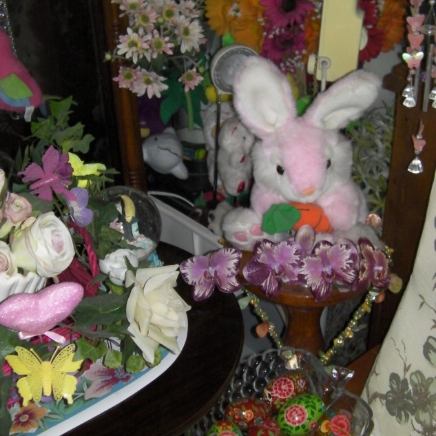 Queensland Orchid International Happy Easter (3)